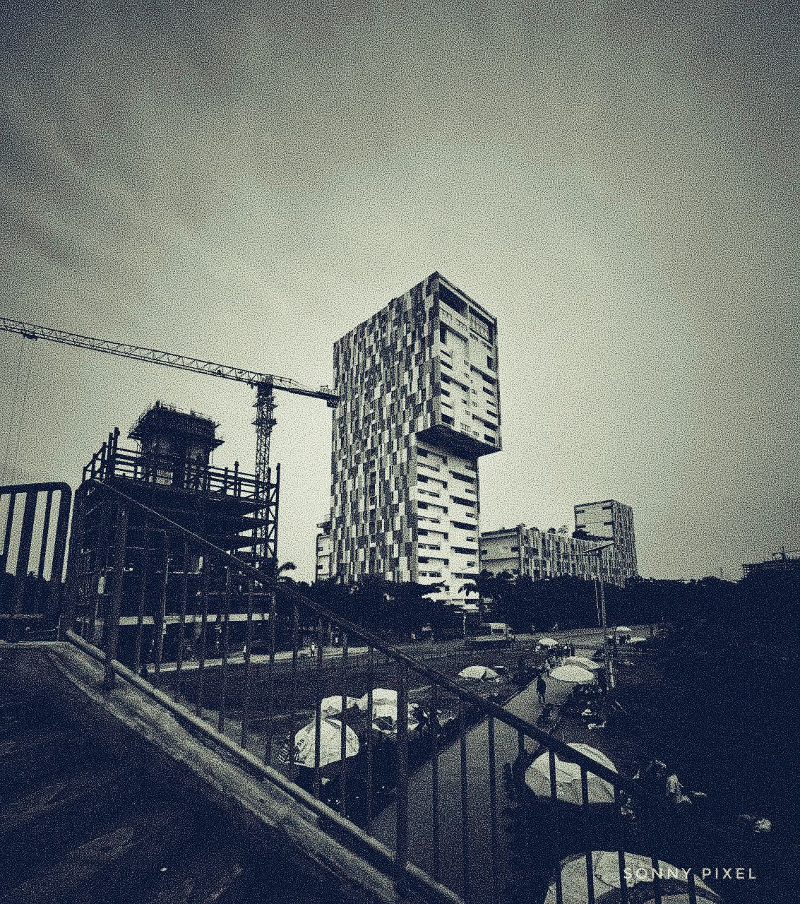Spanner Junction, Accra